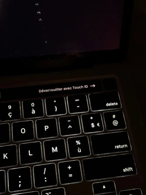 MACBOOK PRO 2020 Touchbar