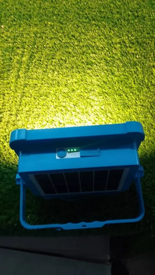 projecteur solaire 50w /100w /200w/ 300w / 400w /500w 