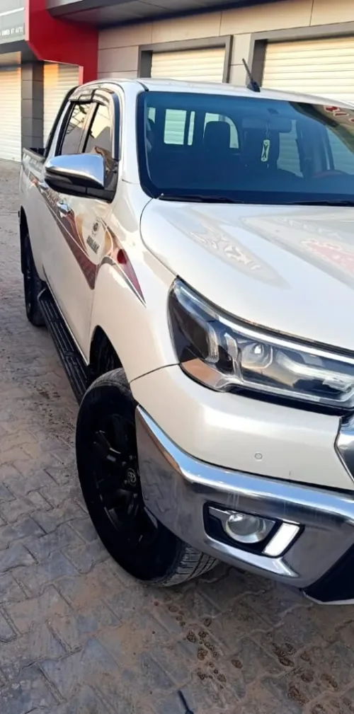 Toyota Hilux 2022 LEGEND DC 4x4 Pack Luxe