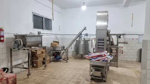 Unité de production de popcorn et autres produits 