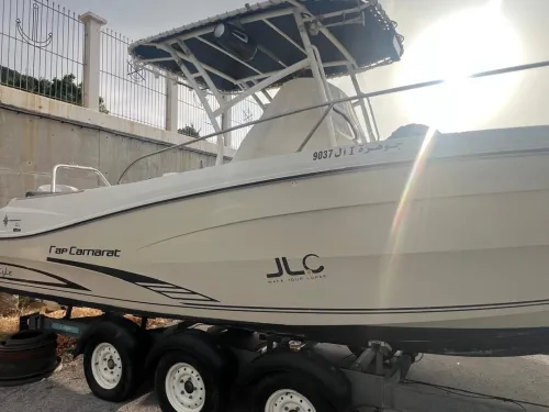 Jeanneau moteur suzuki
