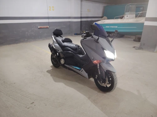 Yamaha Tmax 2016