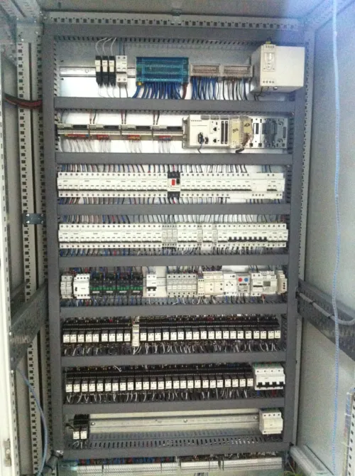 ARMOIRES ELECTRIQUES TGBT, AGBT, CLPG, MCC