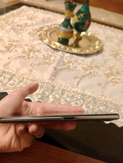Realmi 8i