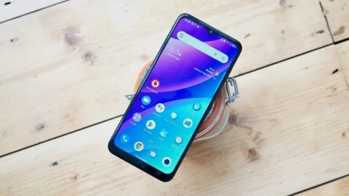 TCL 30 CE
