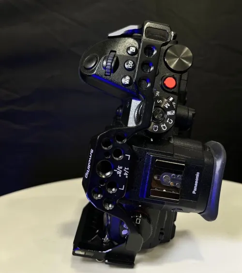 LUMIX GH6