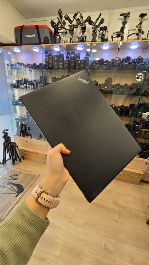 Lenovo thinkpad  T14-S 