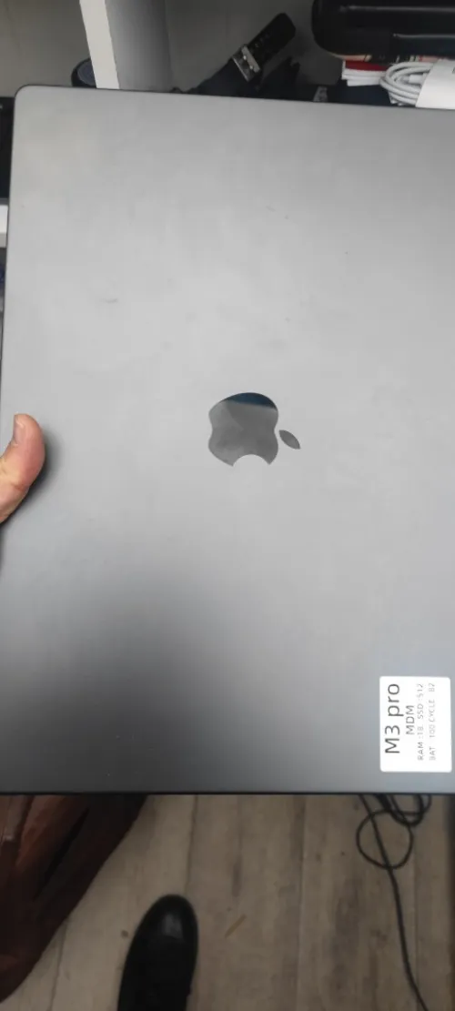 MacBook pro m3 pro 16 mdm