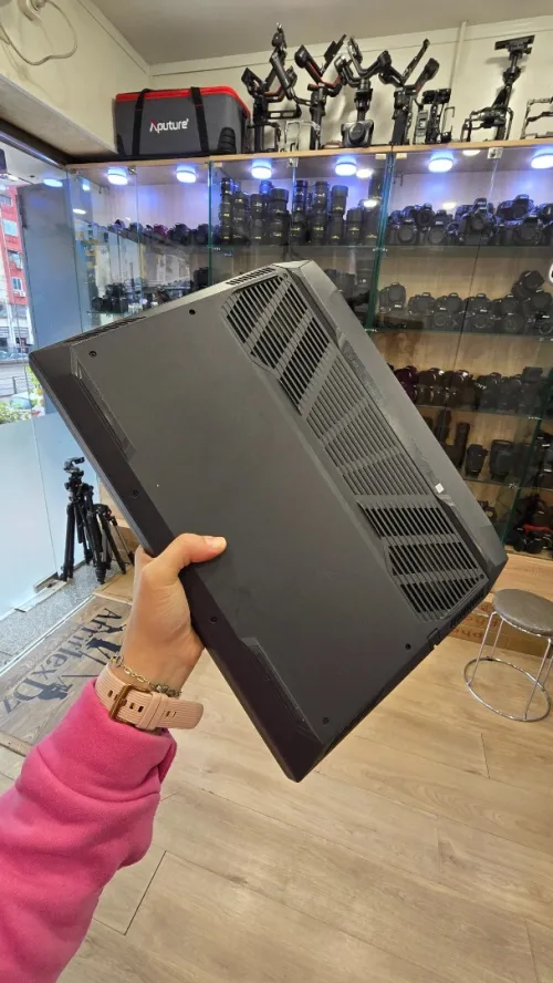DELL G15