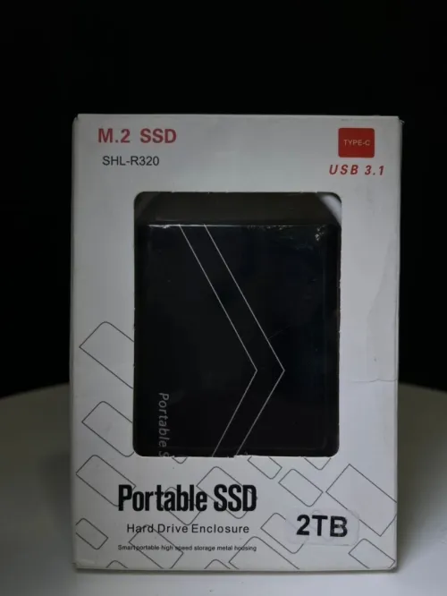 Portable SSD 2TB / Canvio Basics 2TB