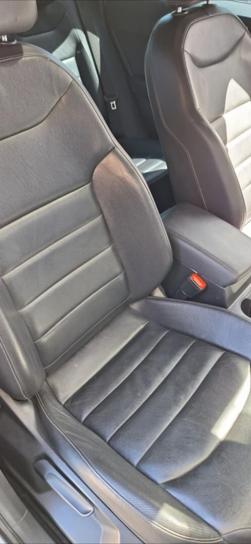 Seat Ateca 2017 4 montion