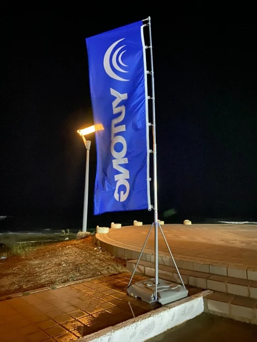 Location de drapeaux publicitaires de 5 mètres