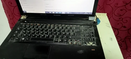 Lenovo b560