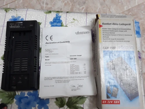 chargeur Batteries Camera et autres appareilles.