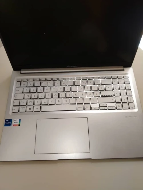 Asus 