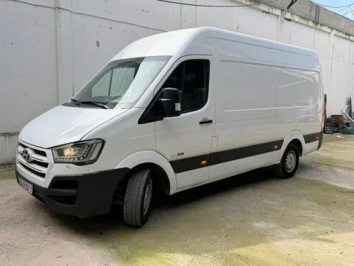 Hyundai H350 