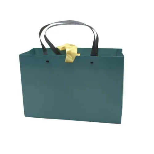 SAC EN PAPIER POUR LES CADEAUX FIN D'ANNEE 