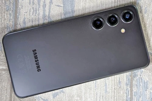 SAMSUNG S24