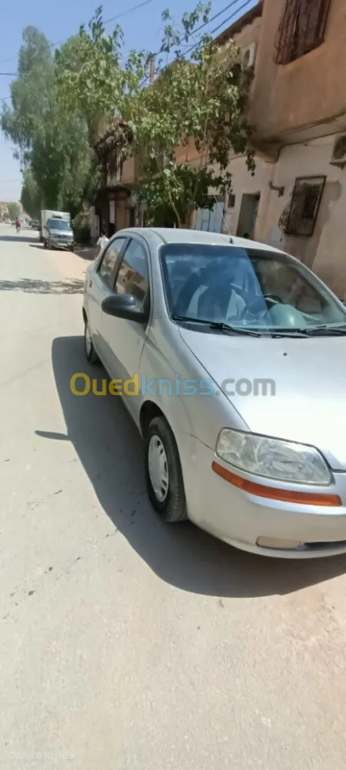 Chevrolet Aveo 4 portes 2005 Aveo 4 portes