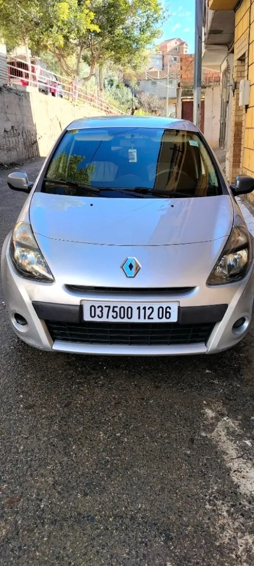 Renault Clio 3 2012 Night and Day