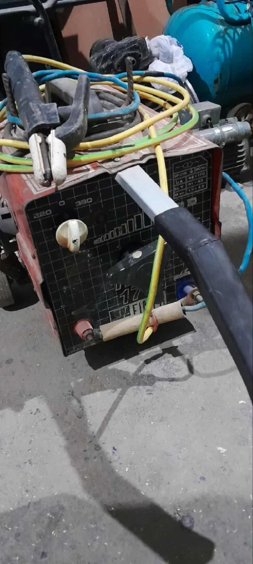 Compresseur, poste à soudure, perceuse