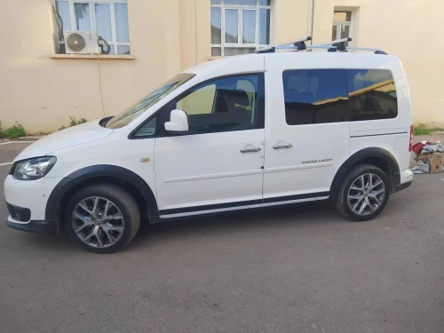 Volkswagen Caddy 2015 Cross