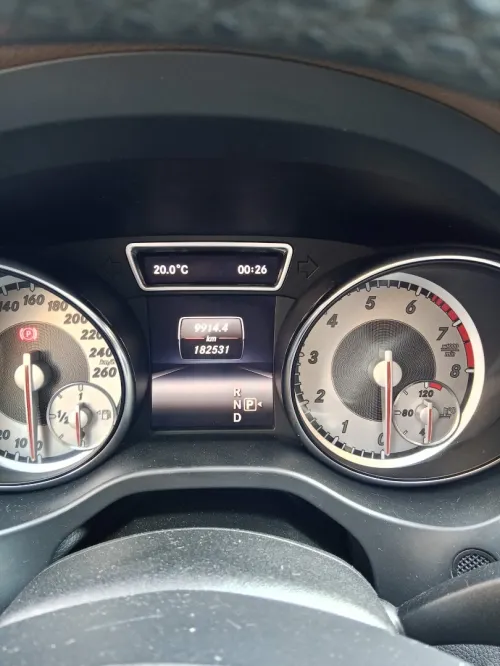 Mercedes CLA 2016 Coupé Exclusif + AMG 