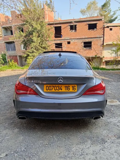 Mercedes CLA 2016 Coupé Exclusif + AMG 