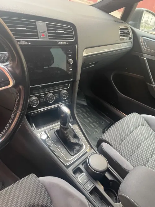 Volkswagen Golf 7 2018 R-Line