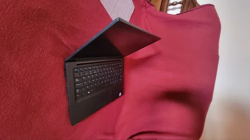 Dell Latitude 7390 - Dell Latitude 3420