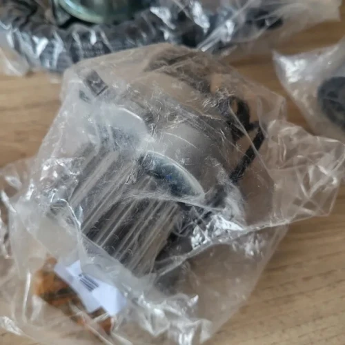Kit de distribution complet avec pompe à eau GATES KP55569XS-2 solution OEM