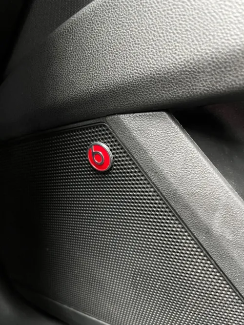 Seat Leon 2019 Beats