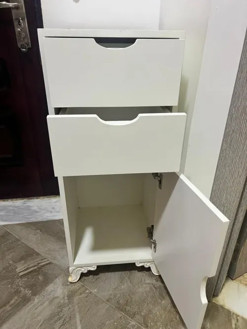 Meubles pour maison et salon de coiffure d'occasion à vendre 
