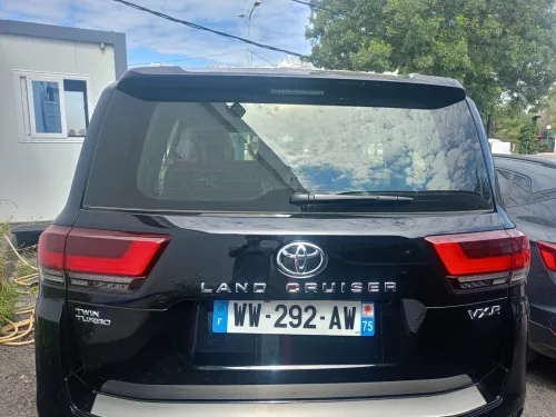 Toyota Land Cruiser  2026 VXR