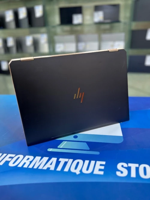 HP SPECTRE  X360 CORE : INTEL i7 / 08 EME  DISC : 02 TB  (SSD)  RAM : 32 GB   