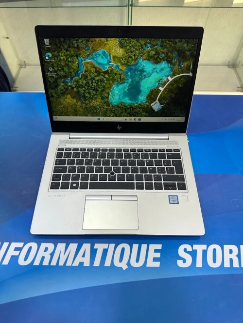HP ELITEBOOK 830 G6 CORE : Intel i5 / 08eme DISC : 256 GB  (SSD)  RAM : 08 GB 