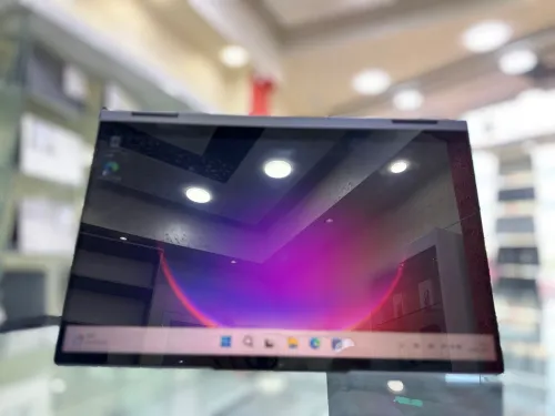 LENOVO YOGA 7i  X360 CPU: CORE I5 / 1135G7 8 cœurs DISC : 256 GB  (SSD) RAM : 08  