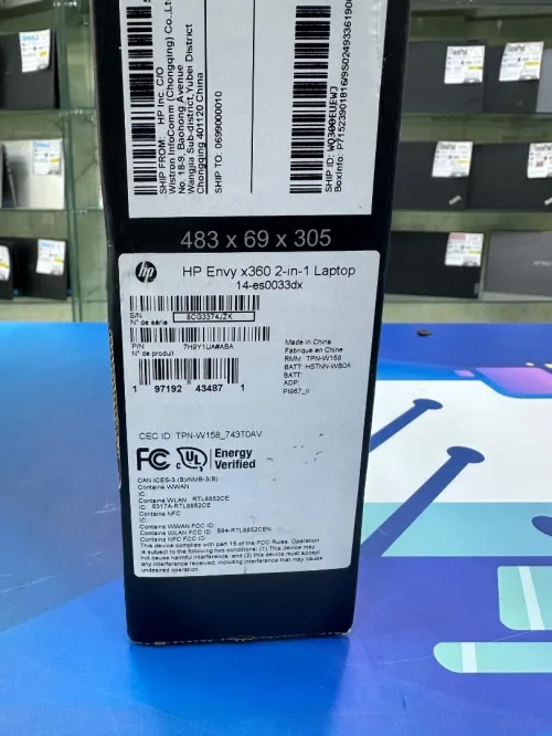 HP ENVY 14 X360  CORE : INTEL i7 / 1355U DISC : 01 TB  (SSD)  RAM : 16 GB   