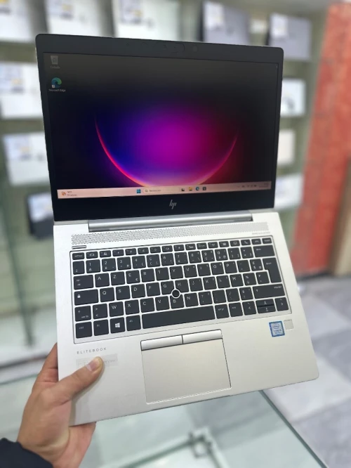 HP ELITEBOOK 630 G6 CORE : i5 - 8365U DISC : 512 GB  (SSD) RAM : 16 GB   