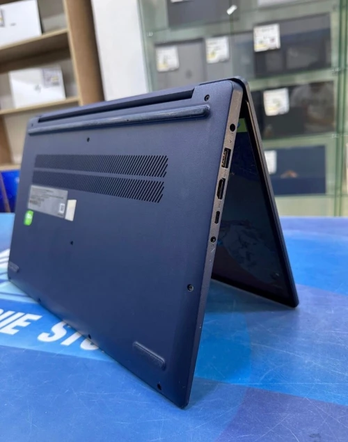 LENOVO IDEAPAD SLIM 3 CORE : RYZEN 5 7520U DISC :  512 GB  (SSD)  RAM : 08 GB