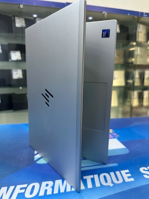 HP ELITEBOOK 660 G11 CORE : ULTRA 5 125U DISC : 512 GB  (SSD)  RAM : 16 GB  