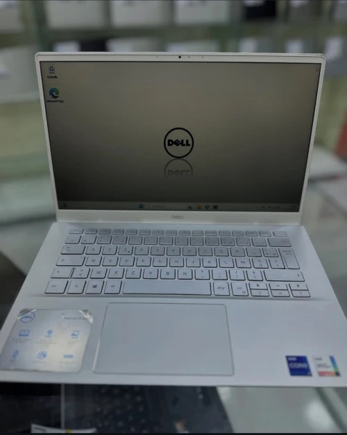 DELL INSPIRON 5402 CORE : i7 / 1165G7 DISC : 512 GB (SSD)  RAM : 16 GB