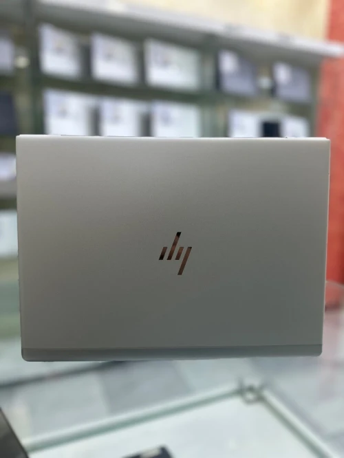 HP ELITEBOOK 630 G6 CORE : i5 - 8365U DISC : 512 GB  (SSD) RAM : 16 GB   