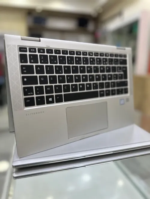 HP ELITEBOOK 1030 G3 X360 CORE : i7 / 8650U DISC : 512 GB  (SSD) RAM : 16 GB   