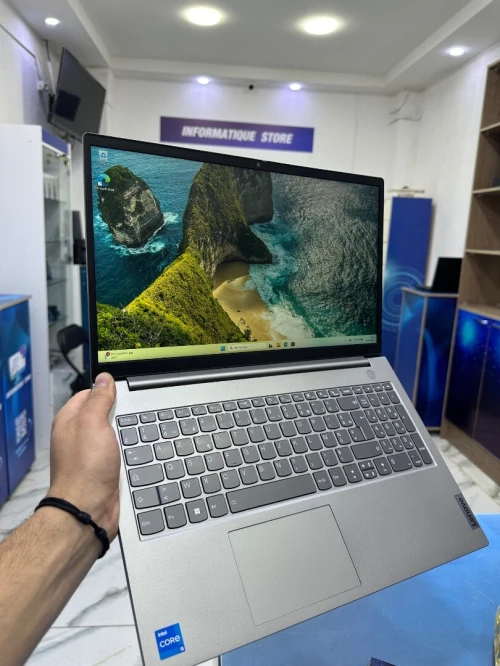 THINKBOOK 15 Gen 4 CORE : i5 - 1235U DISC :  256 GB  (SSD)  RAM : 16 GB