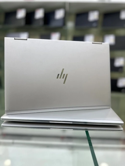 HP ELITEBOOK 1030 G3 X360 CORE : i5 / 8650U DISC : 512 GB  (SSD) RAM : 16 GB   