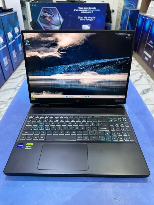 ACER PREDATOR HELIOS 16 CORE : INTEL I9- 13900HX DISC :  01 TB  (SSD)  RAM : 16 GB 4060 08GB