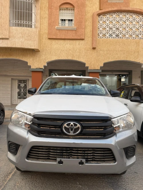 Toyota HILUX 4X4 2025 الإصدار الجنوبي (صافي)