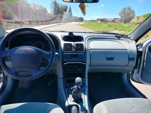 Renault Laguna 1 1999 Laguna 1