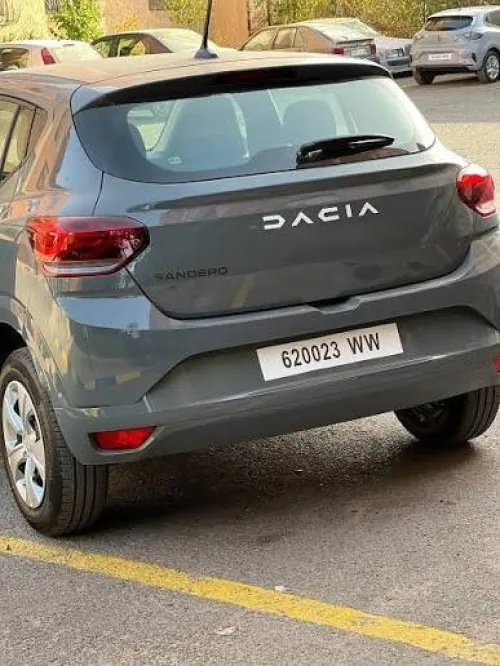 LOCATION VOITURE